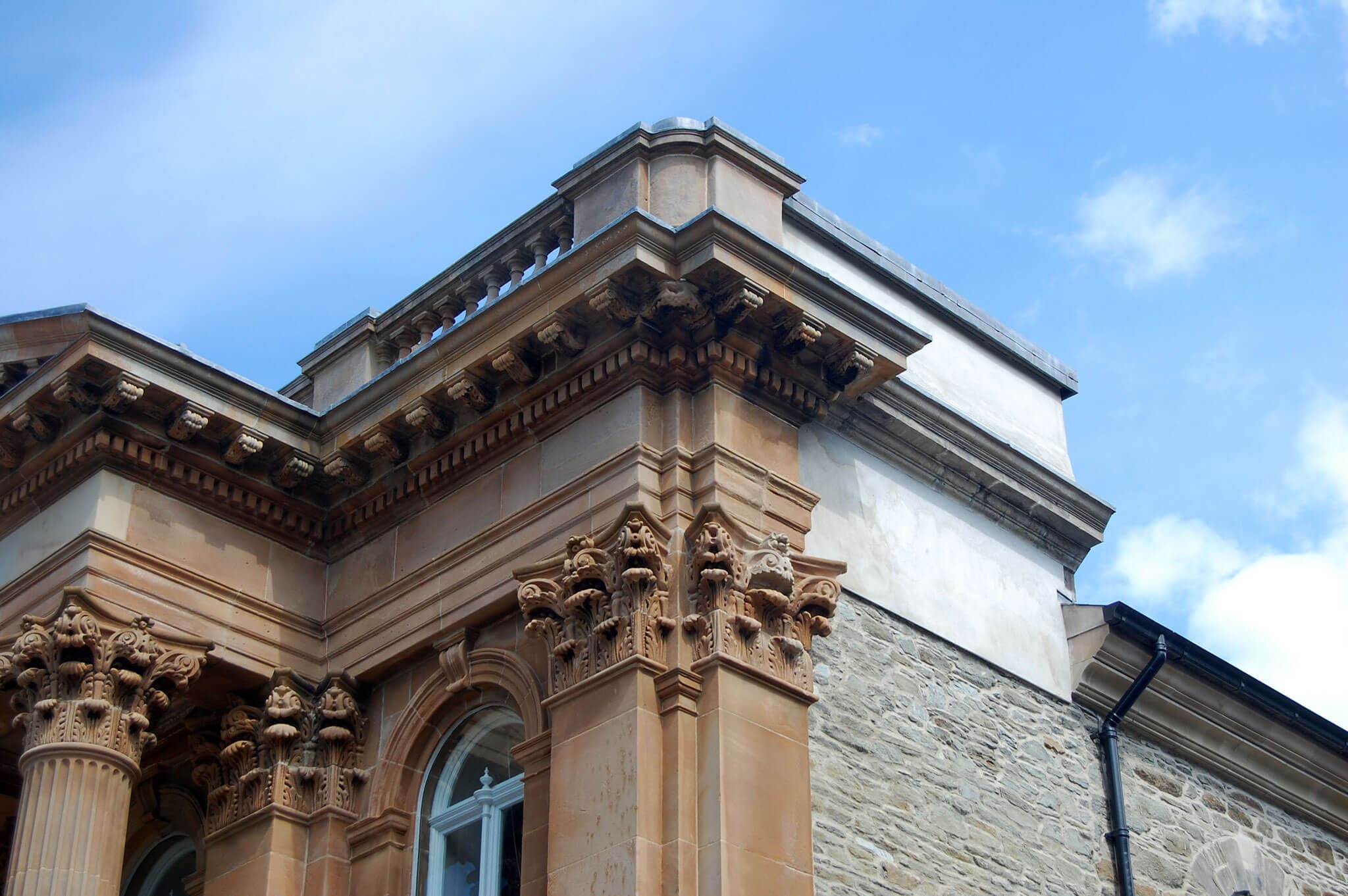 First Derry Presbyterian Church architectural detail view 5
