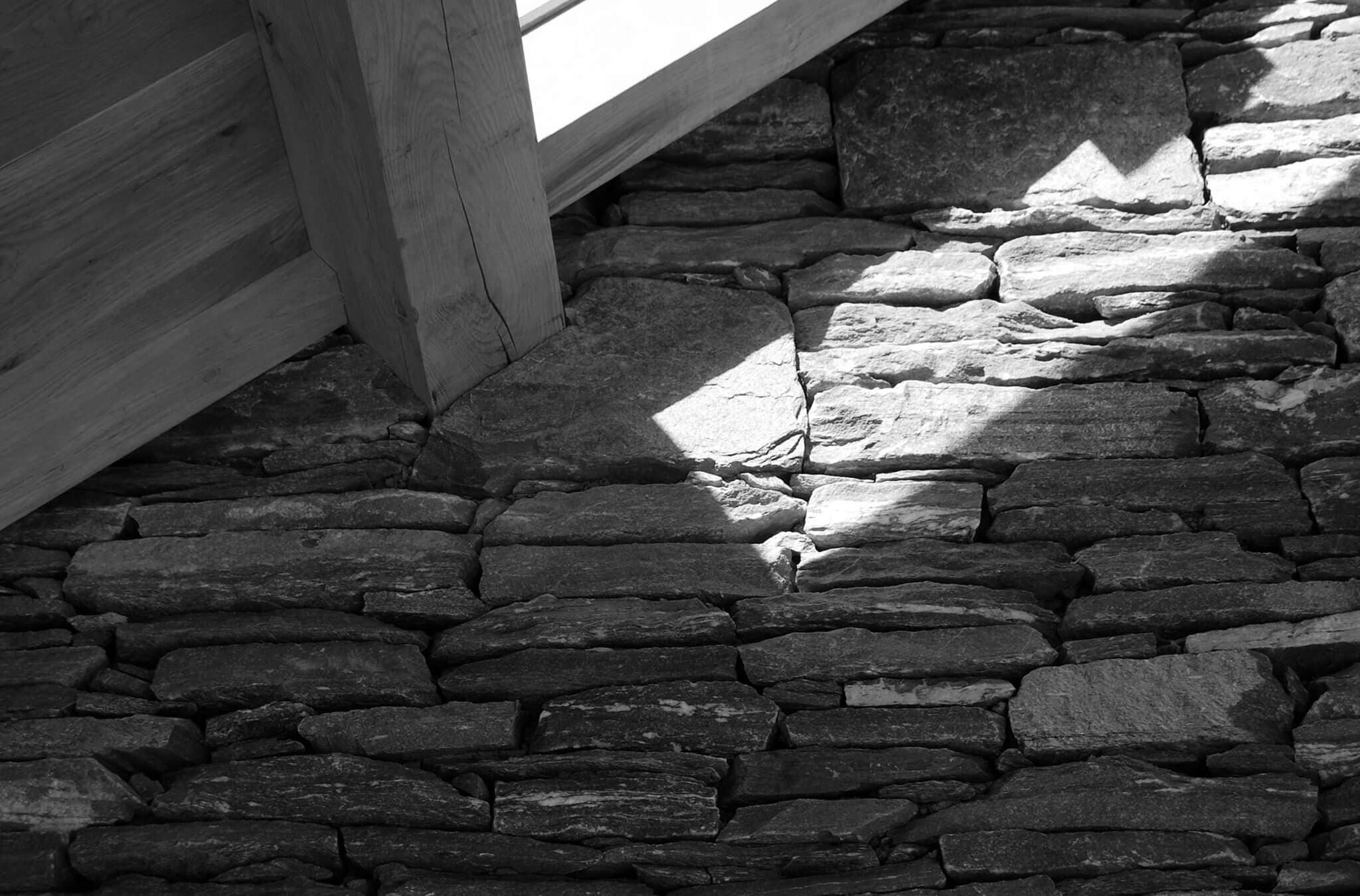 Island Roy architectural detail view 17