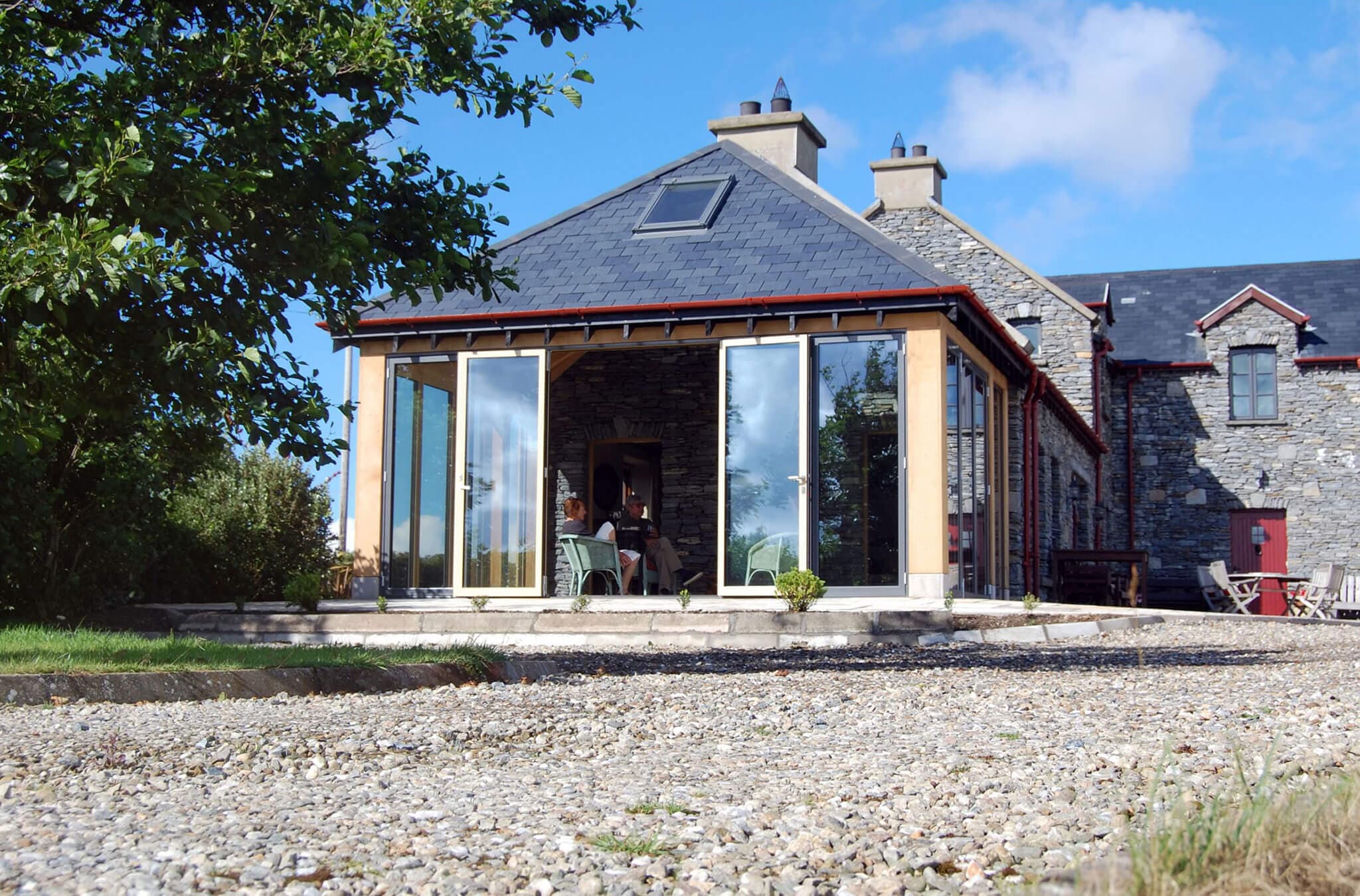 Island Roy architectural detail view 2